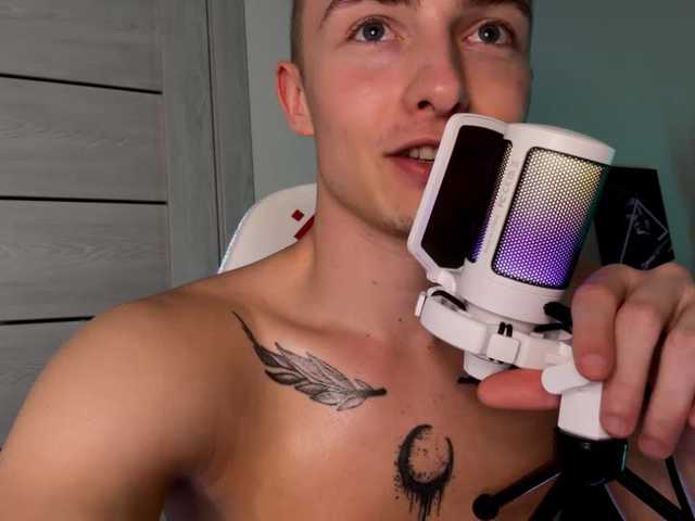 go to chat with Artur-Scott