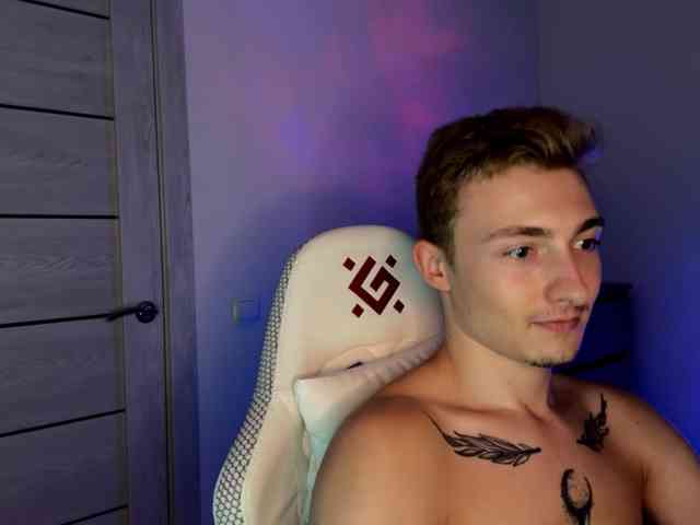 Artur-Scott Artur-Scott