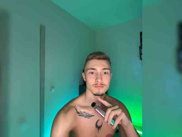 Artur-Scott