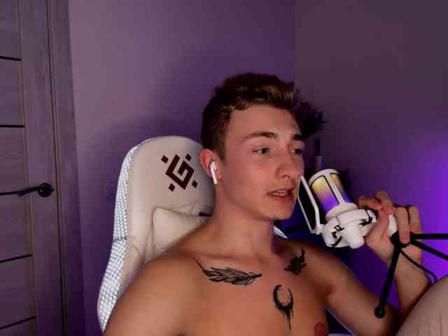 Artur-Scott Artur-Scott