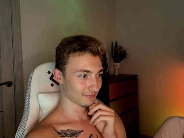 Artur-Scott Artur-Scott