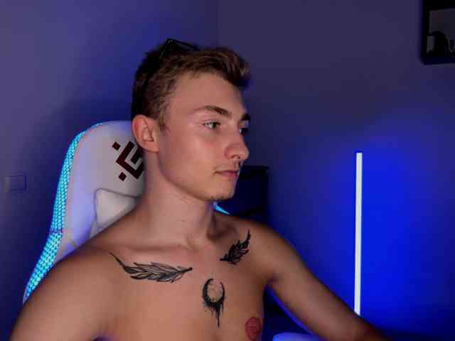 Artur-Scott Artur-Scott