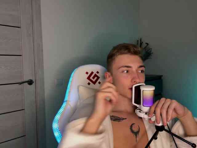 Artur-Scott Artur-Scott