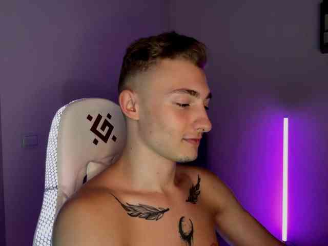 Artur-Scott Artur-Scott