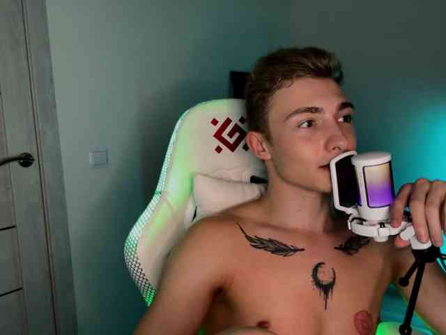 Artur-Scott Artur-Scott