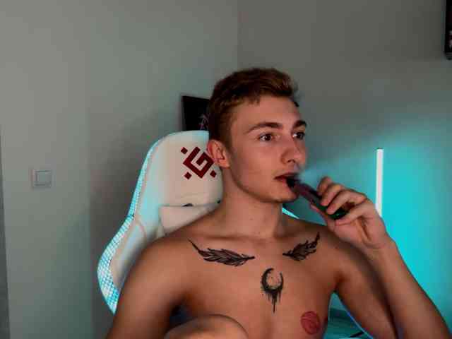 Artur-Scott Artur-Scott