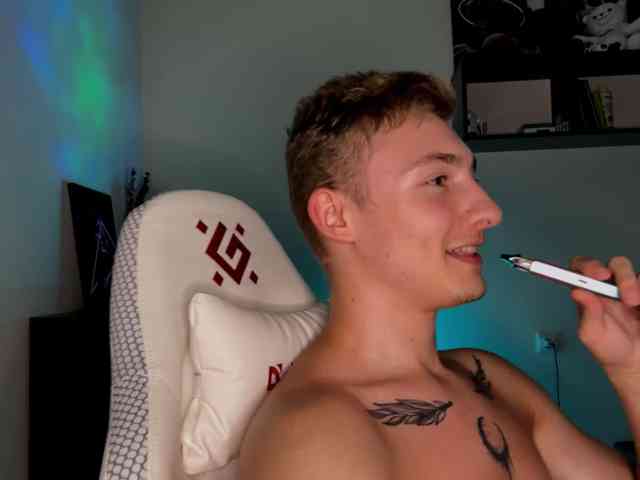 Artur-Scott Artur-Scott