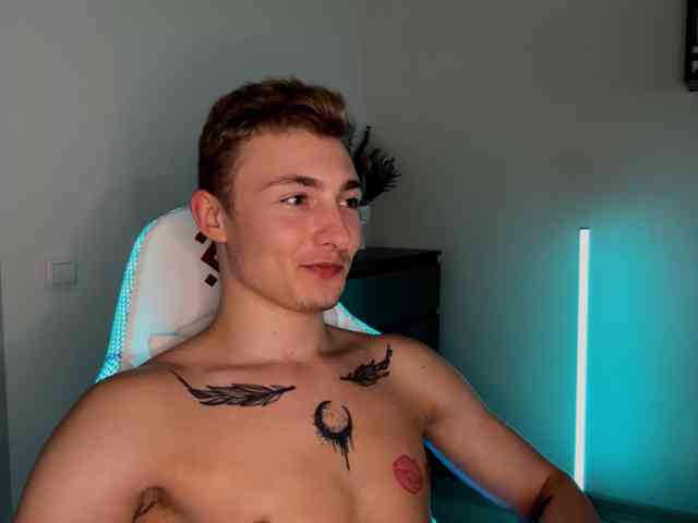 Artur-Scott Artur-Scott