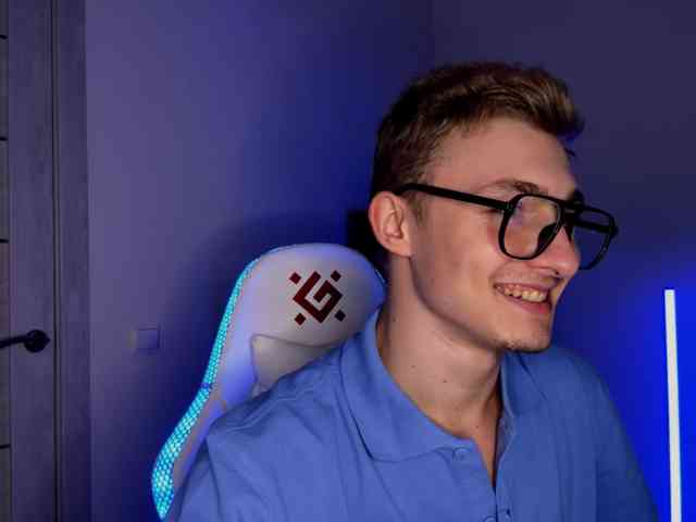 Artur-Scott Artur-Scott