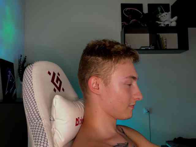 Artur-Scott Artur-Scott