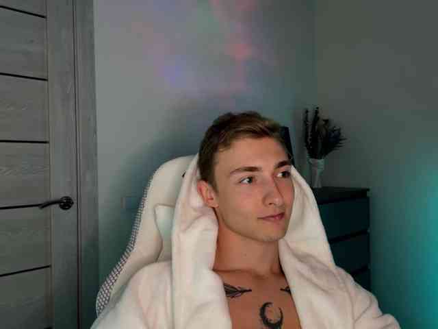 Artur-Scott Artur-Scott