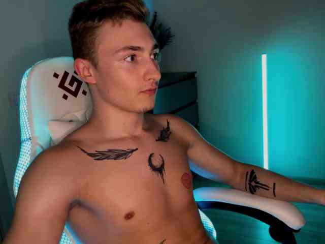 Artur-Scott Artur-Scott