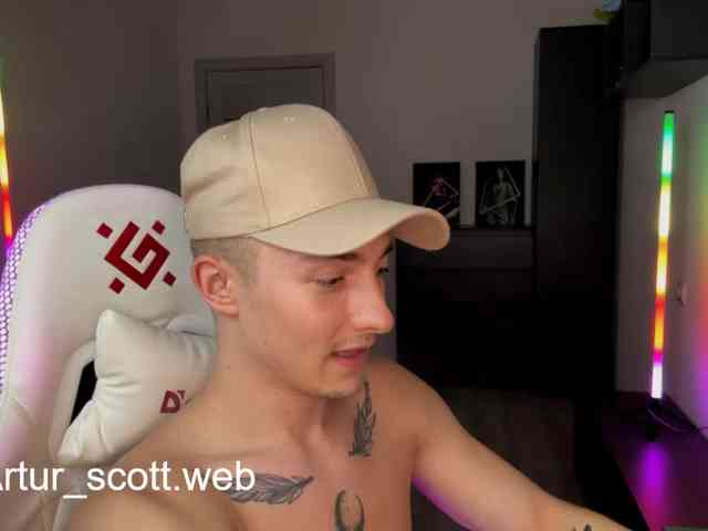 Artur-Scott Artur-Scott