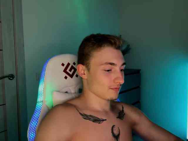 Artur-Scott Artur-Scott