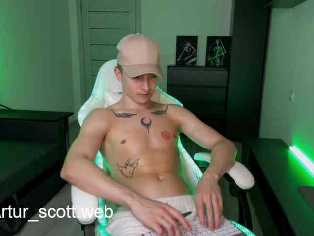 Artur-Scott Artur-Scott