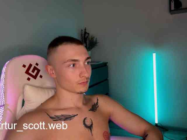 Artur-Scott