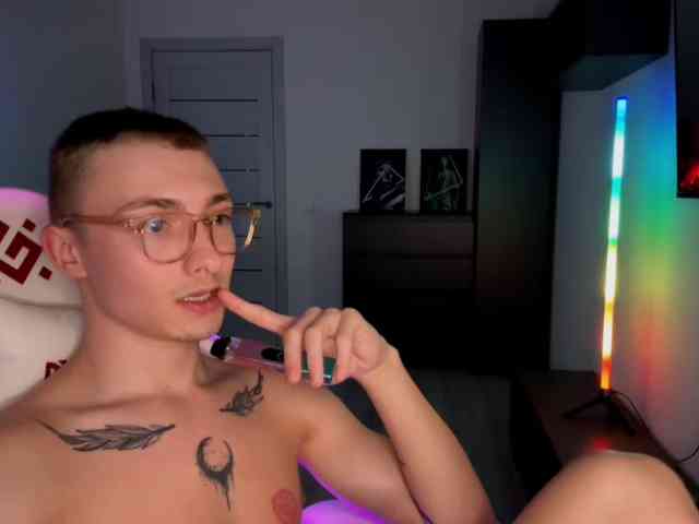 Artur-Scott Artur-Scott