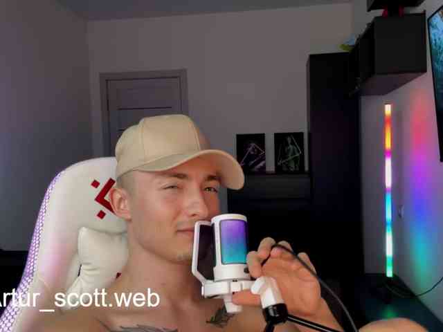 Artur-Scott Artur-Scott