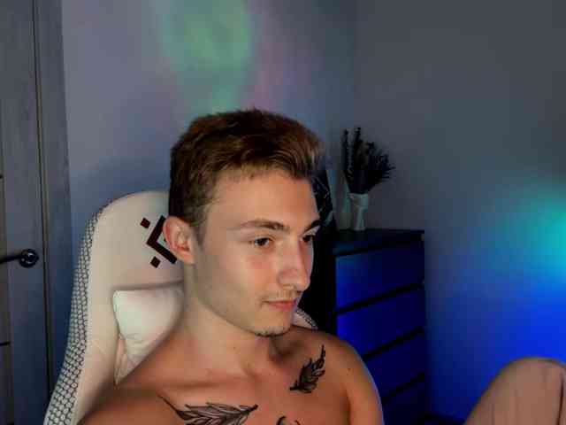 Artur-Scott Artur-Scott