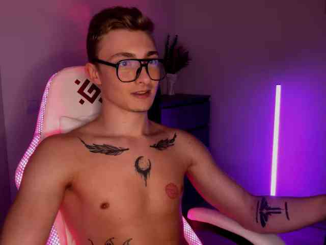 Artur-Scott Artur-Scott