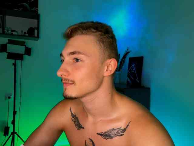 Artur-Scott