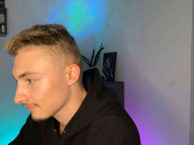 Artur-Scott