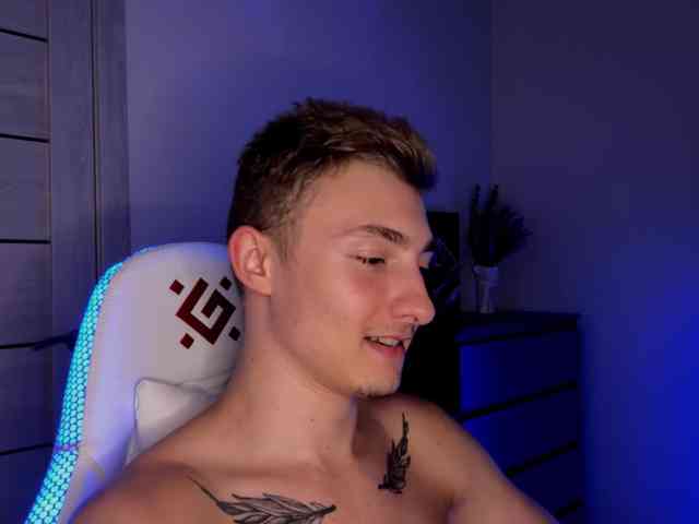 Artur-Scott Artur-Scott