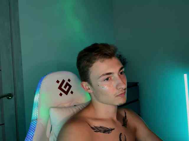 Artur-Scott Artur-Scott