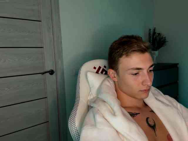 Artur-Scott Artur-Scott