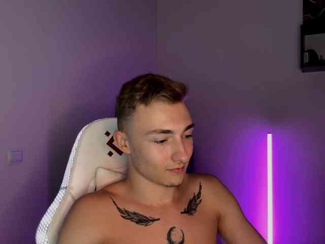 Artur-Scott Artur-Scott