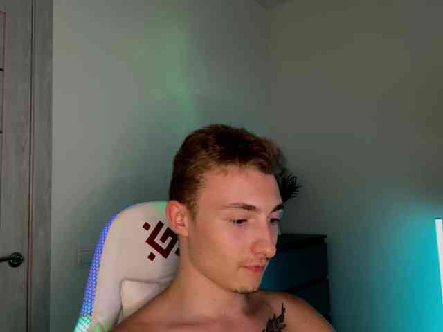 Artur-Scott Artur-Scott