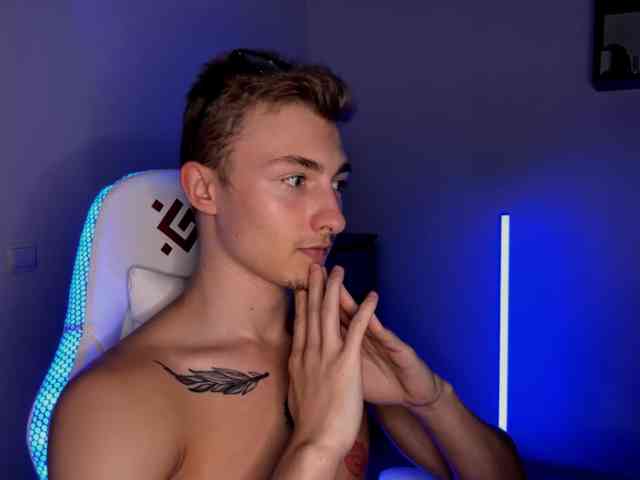 Artur-Scott Artur-Scott