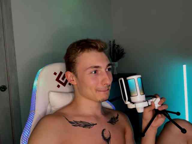 Artur-Scott Artur-Scott