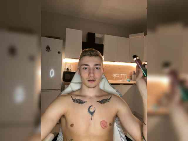 Artur-Scott Artur-Scott