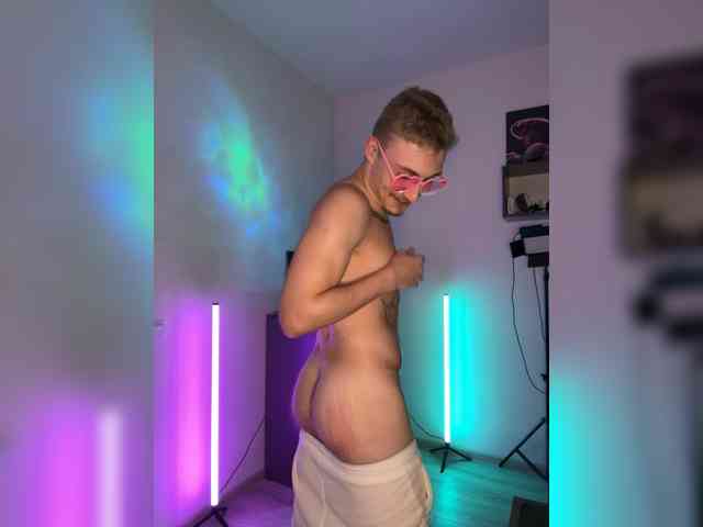 Artur-Scott