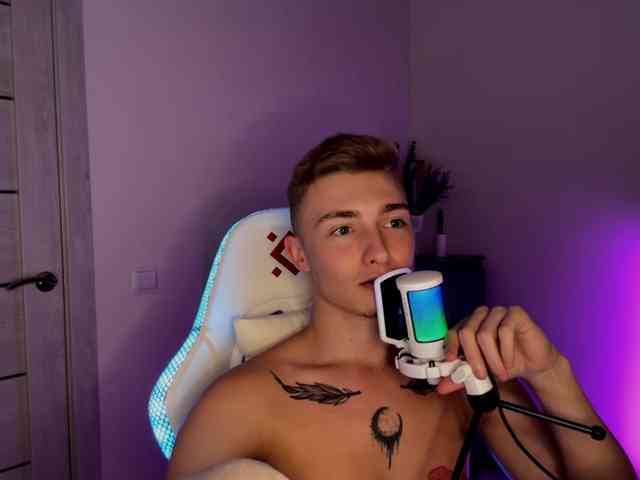 Artur-Scott Artur-Scott