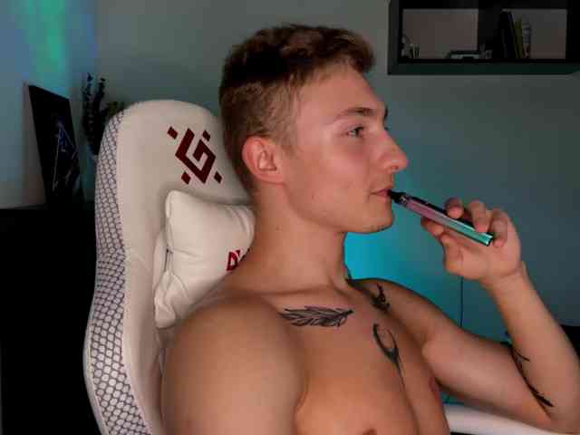 Artur-Scott Artur-Scott