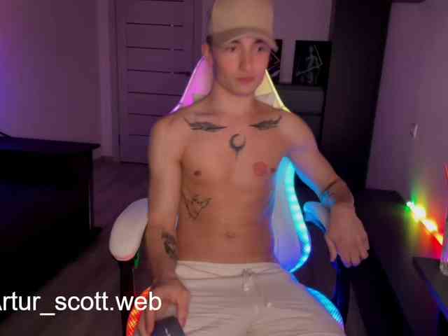 Artur-Scott Artur-Scott