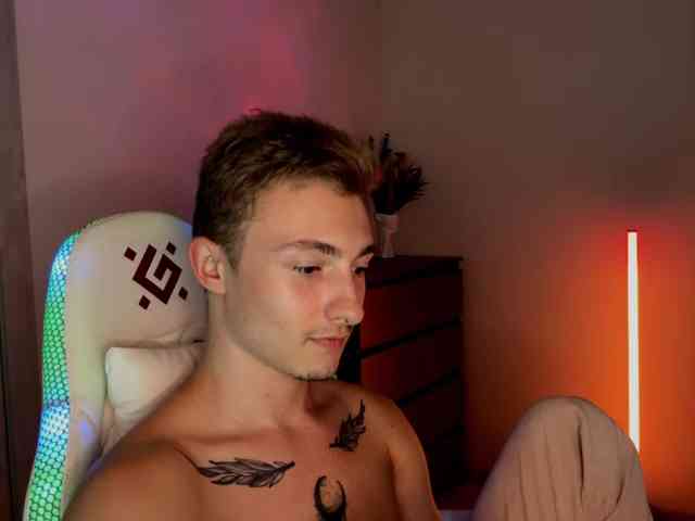 Artur-Scott Artur-Scott