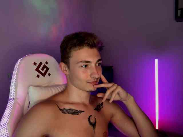 Artur-Scott Artur-Scott