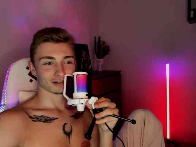 Artur-Scott Artur-Scott