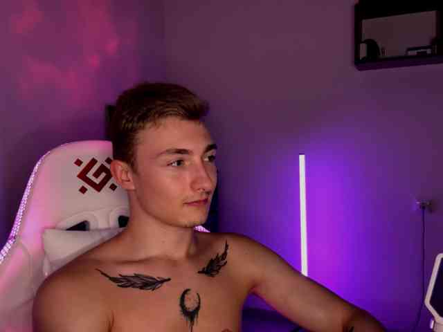 Artur-Scott Artur-Scott