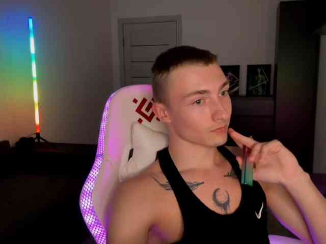 Artur-Scott Artur-Scott