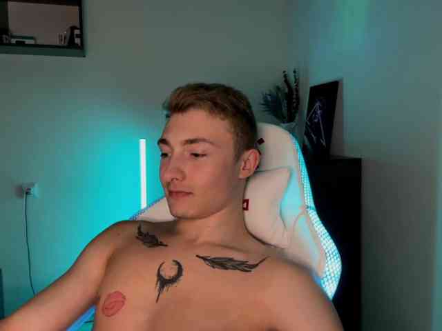 Artur-Scott Artur-Scott