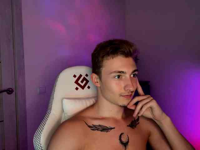 Artur-Scott Artur-Scott