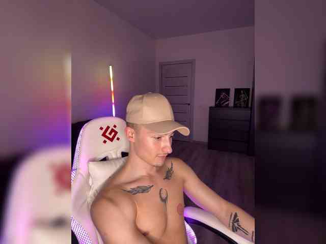 Artur-Scott Artur-Scott