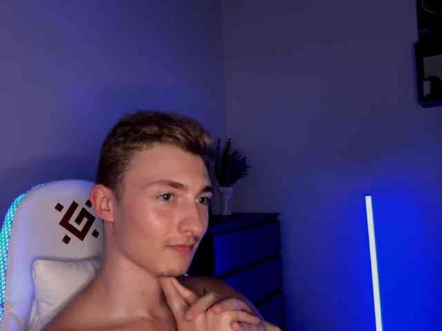 Artur-Scott Artur-Scott