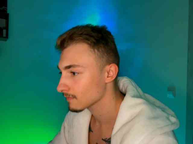 Artur-Scott