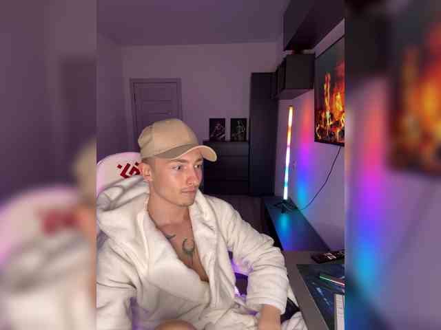 Artur-Scott Artur-Scott