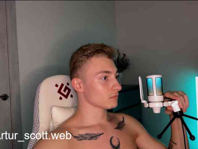 Artur-Scott Artur-Scott